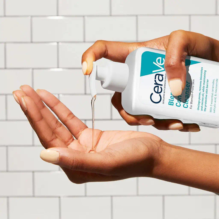 ژل شستشوی سراوی پوست لک دار و مستعد جوش CeraVe ۲۳۶ ml